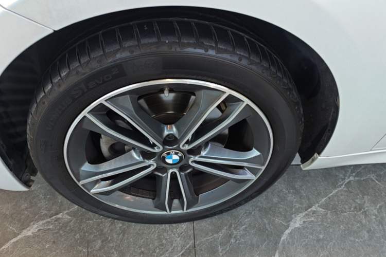 Used BMW 1 Series 2022 120i M Sport Edition Left Front Wheel Hub