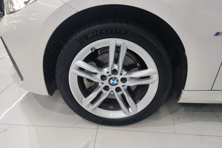 Used BMW 1 Series 2022 120i M Sport Night Edition Left Front Wheel Hub
