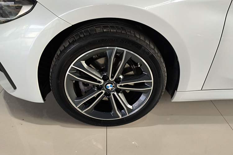 Used BMW 1 Series 2022 120i M Sport Edition Left Front Wheel Hub