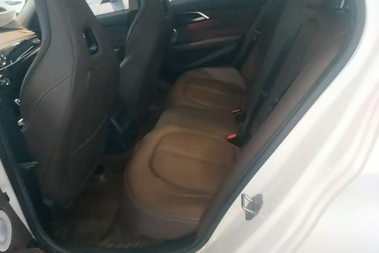 Used BMW 1 Series 2022 125i M Sport Night Edition Left Rear Seat