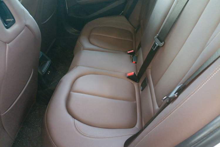 Used BMW 1 Series 2022 125i M Sport Night Edition Left Rear Seat