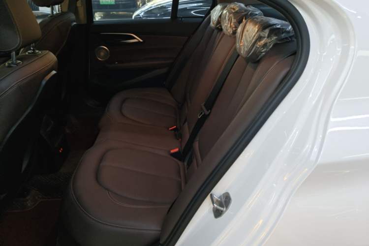 Used BMW 1 Series 2022 120i M Sport Night Edition Left Rear Seat