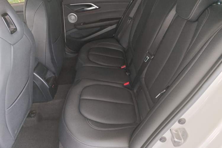 Used BMW 1 Series 2022 125i M Sport Night Edition Left Rear Seat