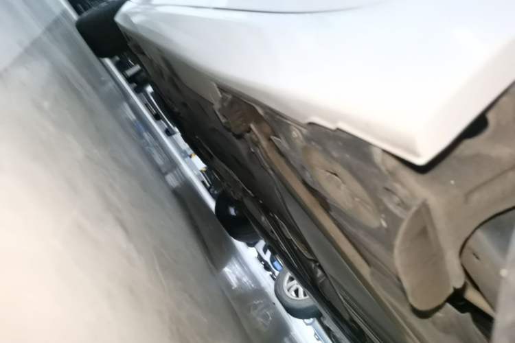 Used BMW 1 Series 2022 125i M Sport Night Edition Left Side Sill