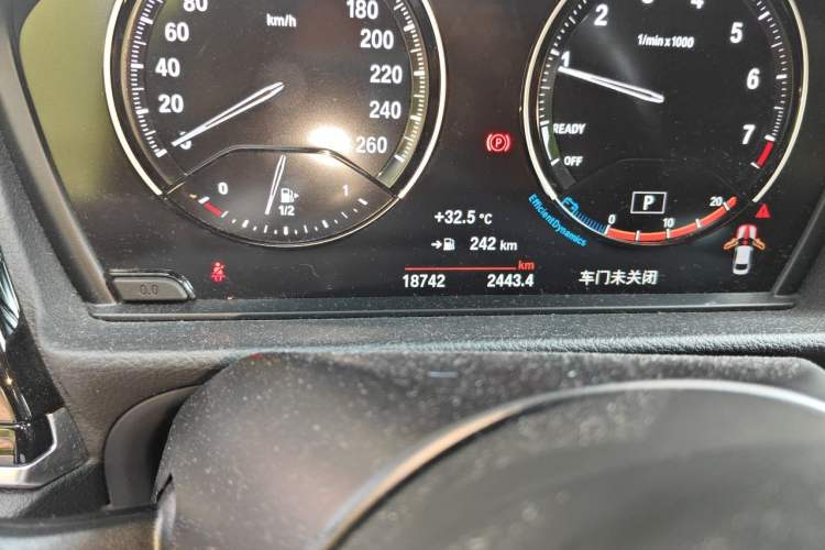 Used BMW 1 Series 2022 120i M Sport Night Edition Odometer Close Up