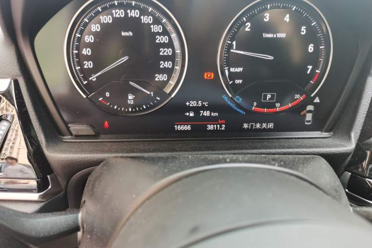 Used BMW 1 Series 2022 125i M Sport Night Edition Odometer Close Up