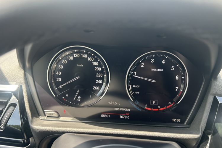 Used BMW 1 Series 2022 125i M Sport Night Edition Odometer Close Up