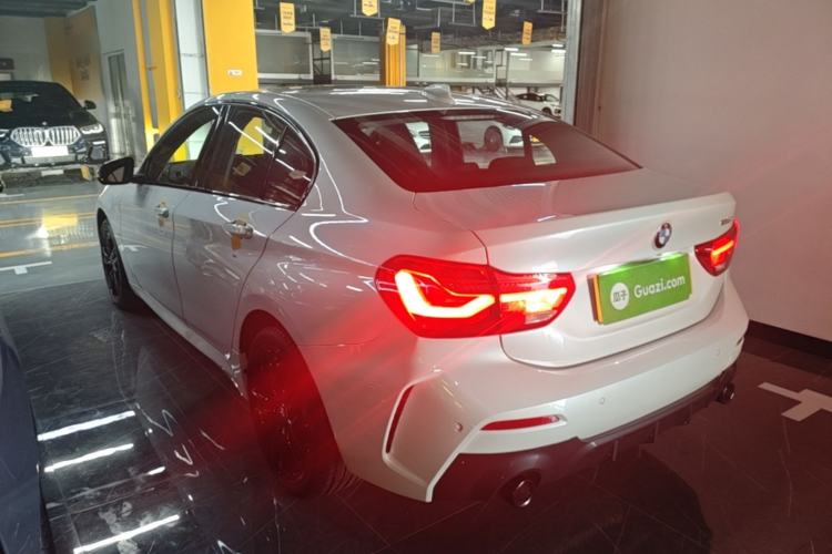 Used BMW 1 Series 2022 125i M Sport Night Edition Rear Left 45 Deg