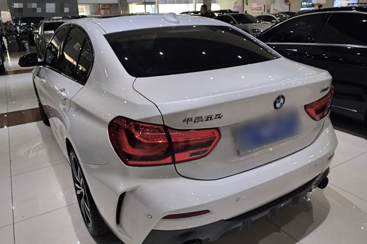 Used BMW 1 Series 2022 125i M Sport Night Edition Rear Left 45 Deg
