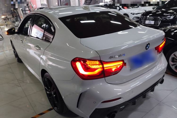 Used BMW 1 Series 2022 125i M Sport Night Edition Rear Left 45 Deg