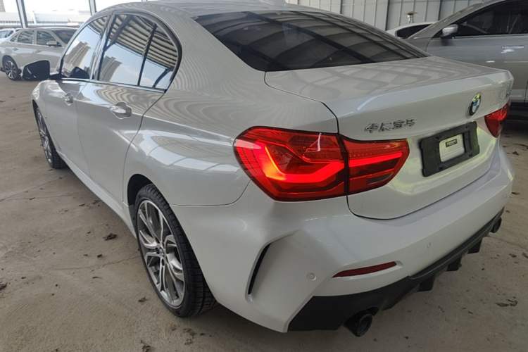 Used BMW 1 Series 2022 125i M Sport Night Edition Rear Left 45 Deg