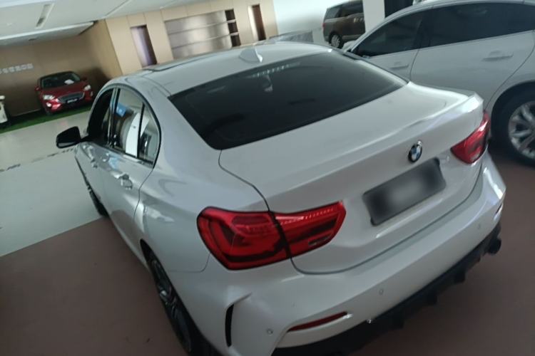 Used BMW 1 Series 2022 125i M Sport Night Edition Rear Left 45 Deg