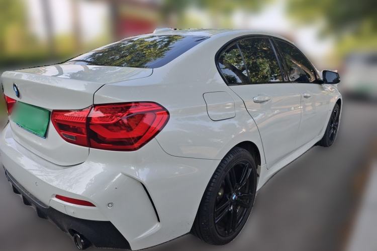 Used BMW 1 Series 2022 125i M Sport Night Edition Rear Right 45 Deg