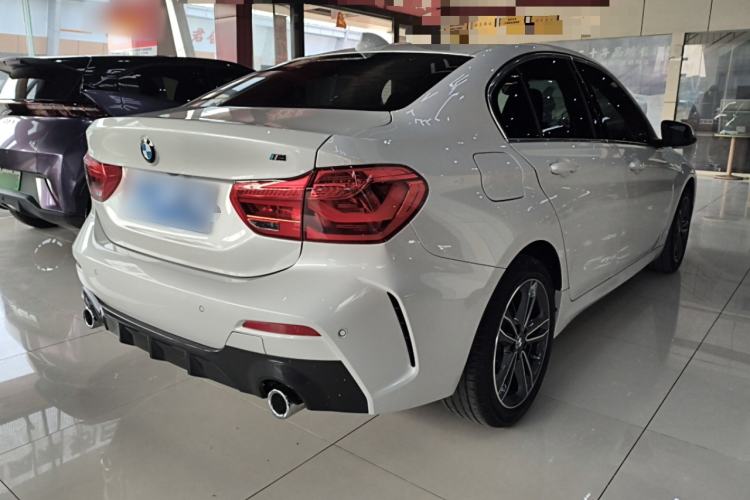 Used BMW 1 Series 2022 120i M Sport Edition Rear Right 45 Deg