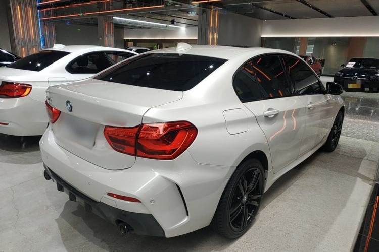 Used BMW 1 Series 2022 125i M Sport Night Edition Rear Right 45 Deg