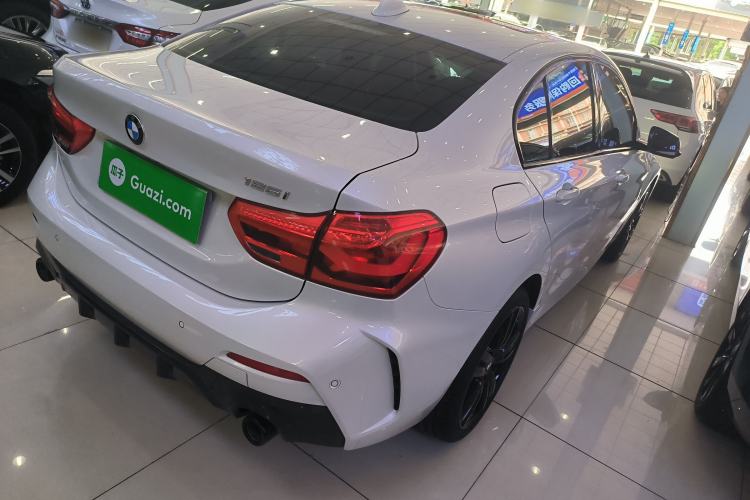 Used BMW 1 Series 2022 125i M Sport Night Edition Rear Right 45 Deg