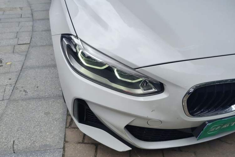 Used BMW 1 Series 2022 120i M Sport Edition Right Front Headlight