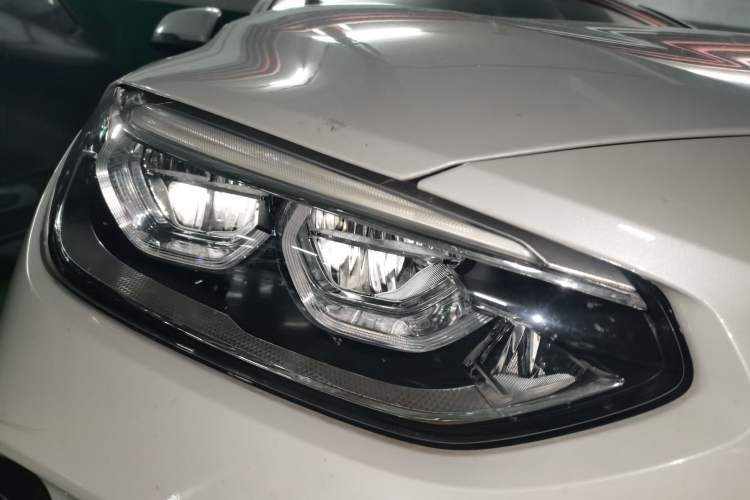 Used BMW 1 Series 2022 120i M Sport Edition Right Front Headlight