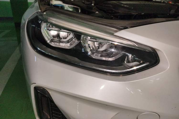 Used BMW 1 Series 2022 120i M Sport Night Edition Right Front Headlight