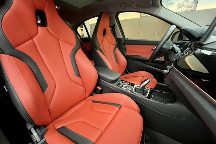 Used BMW 1 Series 2022 125i M Sport Night Edition Right Front Seat