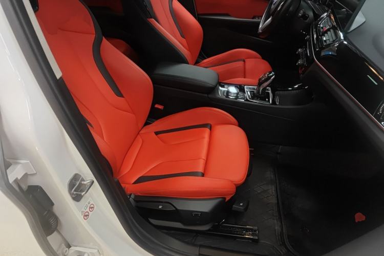 Used BMW 1 Series 2022 125i M Sport Night Edition Right Front Seat