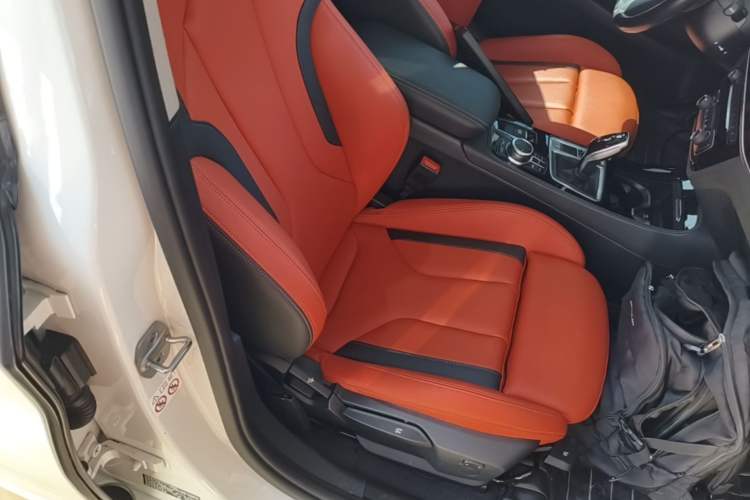 Used BMW 1 Series 2022 125i M Sport Night Edition Right Front Seat