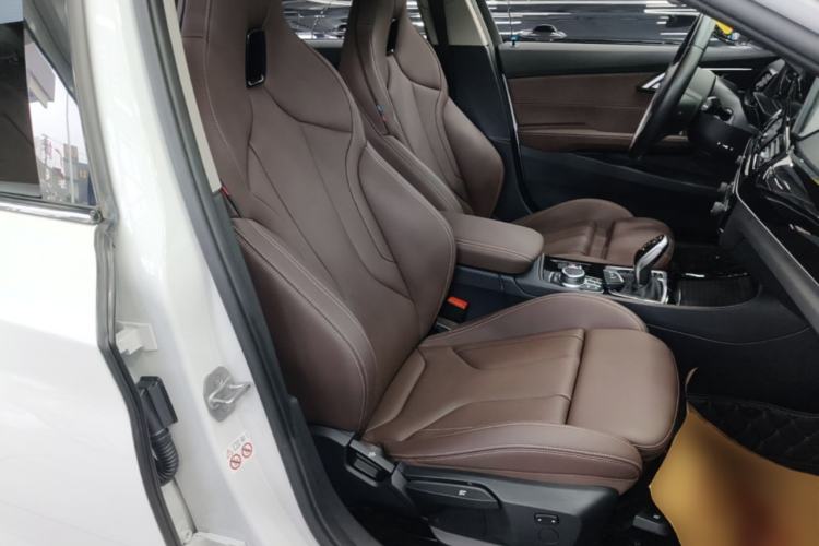 Used BMW 1 Series 2022 125i M Sport Night Edition Right Front Seat