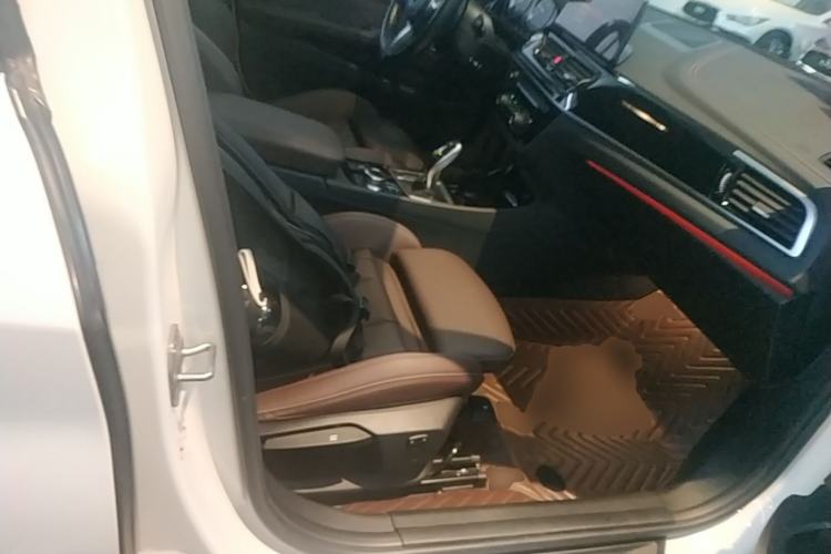 Used BMW 1 Series 2022 125i M Sport Night Edition Right Front Seat