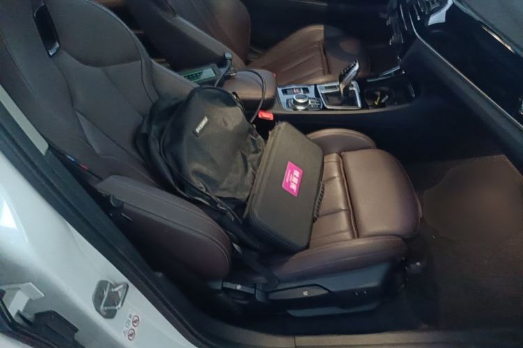 Used BMW 1 Series 2022 125i M Sport Night Edition Right Front Seat