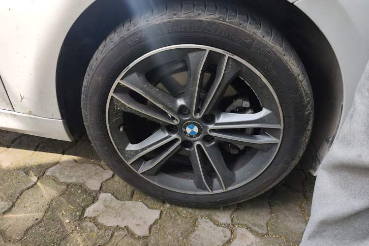 Used BMW 1 Series 2022 120i M Sport Edition Right Front Wheel Hub