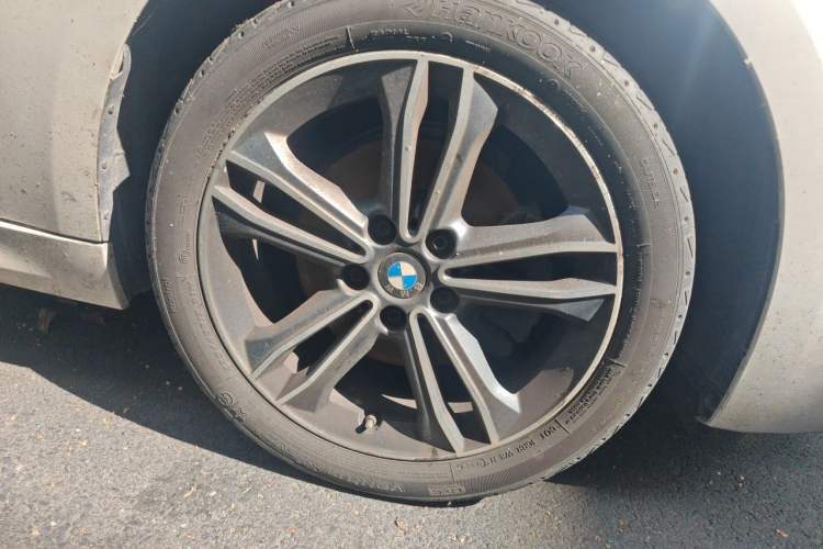 Used BMW 1 Series 2022 120i M Sport Edition Right Front Wheel Hub