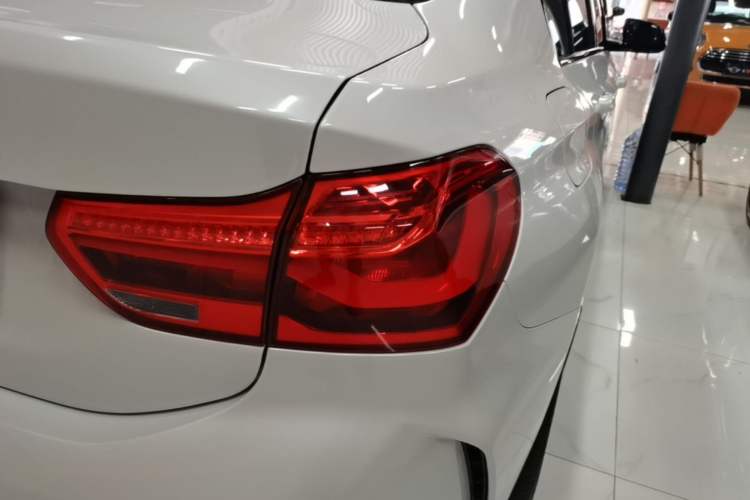 Used BMW 1 Series 2022 125i M Sport Night Edition Right Rear Taillight