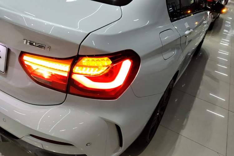 Used BMW 1 Series 2022 125i M Sport Night Edition Right Rear Taillight
