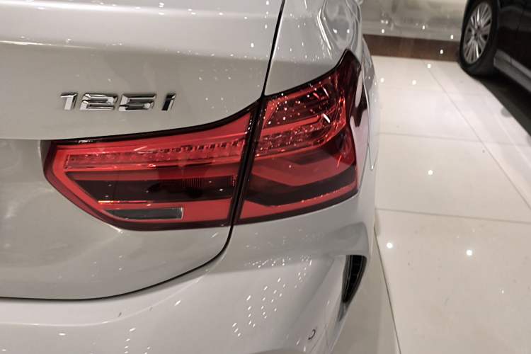 Used BMW 1 Series 2022 125i M Sport Night Edition Right Rear Taillight