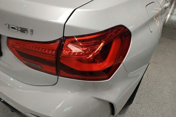 Used BMW 1 Series 2022 125i M Sport Night Edition Right Rear Taillight