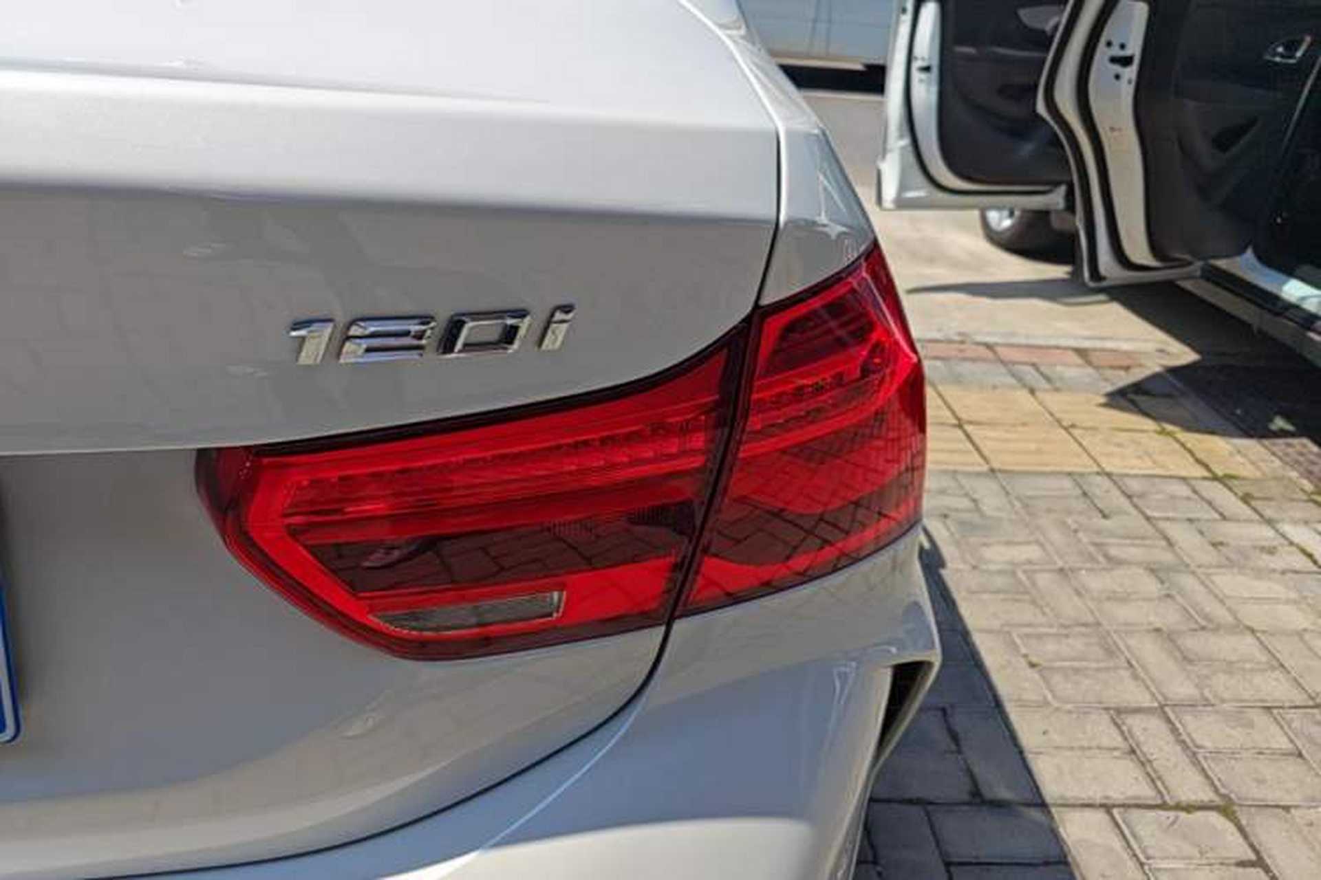 Used BMW 1 Series 2022 120i M Sport Night Edition Right Rear Taillight