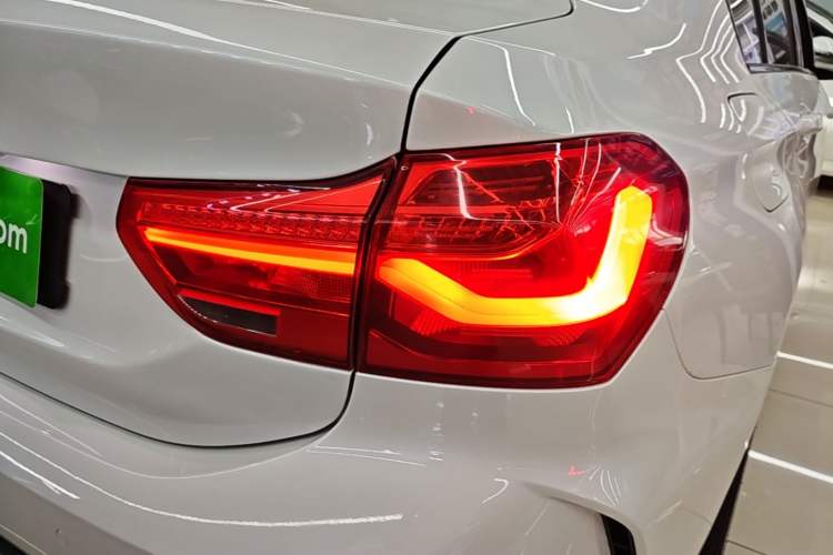 Used BMW 1 Series 2022 120i M Sport Night Edition Right Rear Taillight