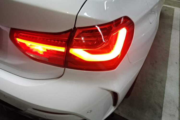Used BMW 1 Series 2022 125i M Sport Night Edition Right Rear Taillight
