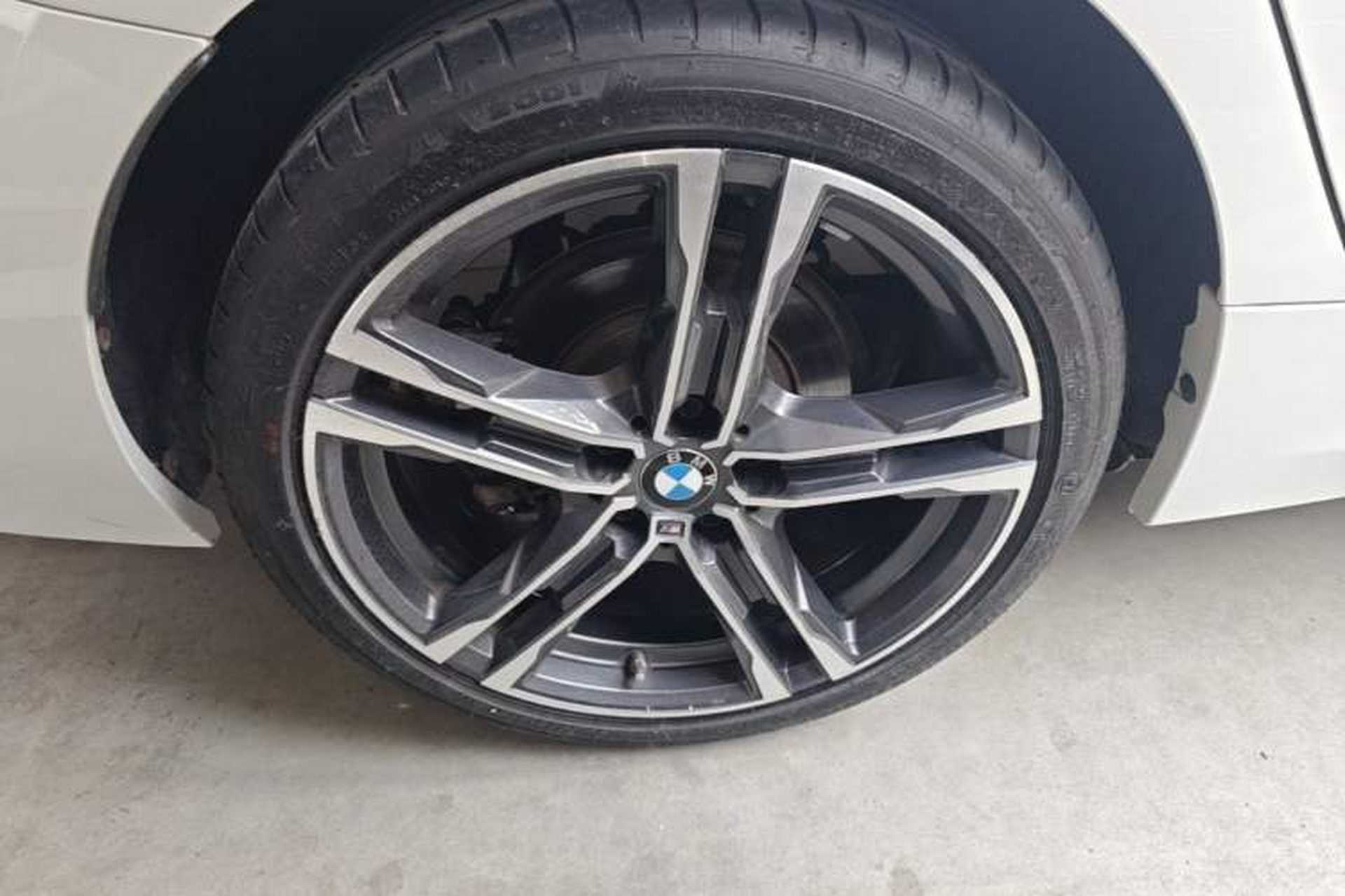Used BMW 1 Series 2022 125i M Sport Night Edition Right Rear Wheel Hub