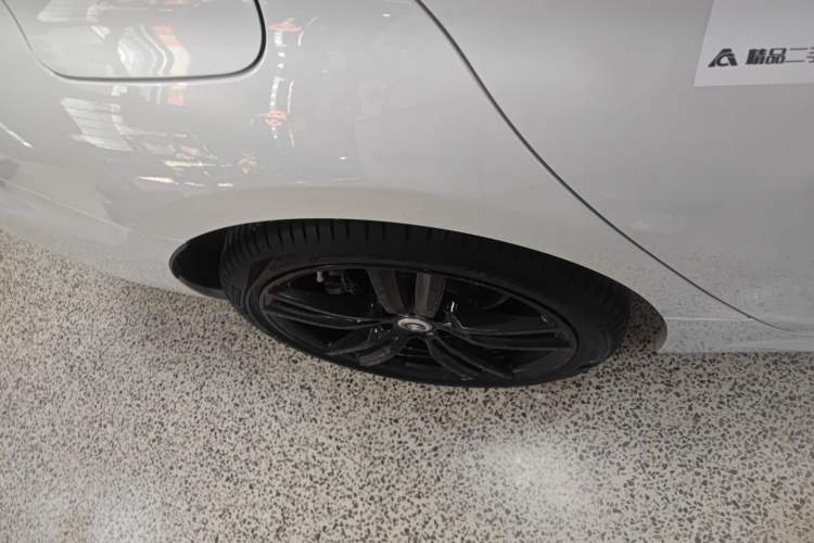 Used BMW 1 Series 2022 125i M Sport Night Edition Right Rear Wheel Hub
