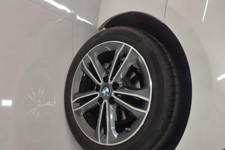 Used BMW 1 Series 2022 120i M Sport Edition Right Rear Wheel Hub