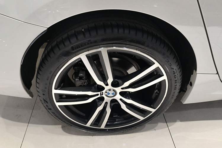 Used BMW 1 Series 2022 125i M Sport Night Edition Right Rear Wheel Hub