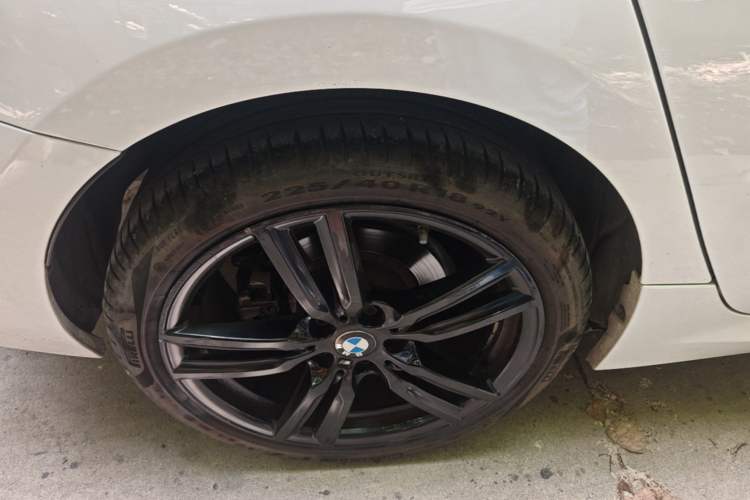 Used BMW 1 Series 2022 125i M Sport Night Edition Right Rear Wheel Hub