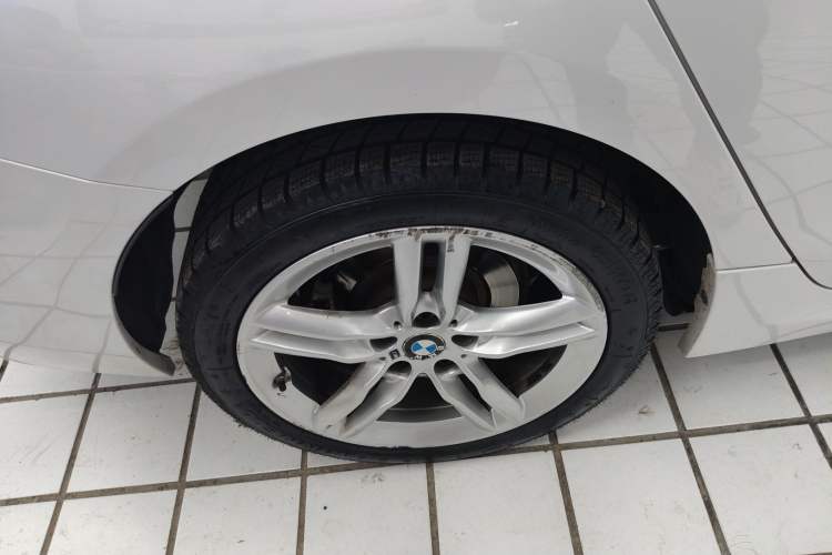 Used BMW 1 Series 2022 120i M Sport Night Edition Right Rear Wheel Hub