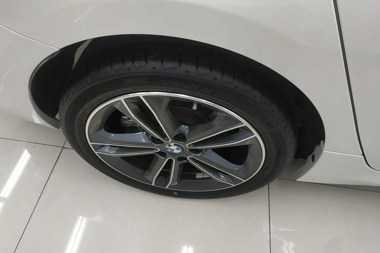 Used BMW 1 Series 2022 120i M Sport Edition Right Rear Wheel Hub