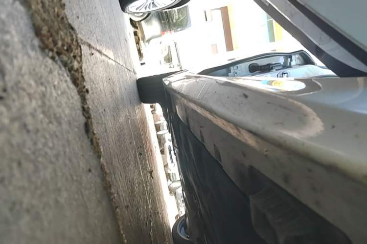 Used BMW 1 Series 2022 125i M Sport Night Edition Right Side Sill