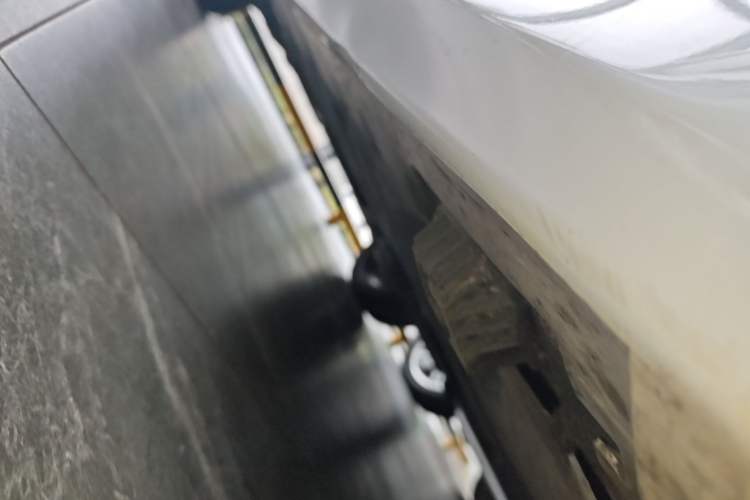 Used BMW 1 Series 2022 125i M Sport Night Edition Right Side Sill