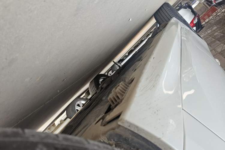Used BMW 1 Series 2022 125i M Sport Night Edition Right Side Sill