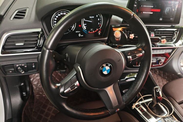 Used BMW 1 Series 2022 120i M Sport Night Edition Steering Wheel