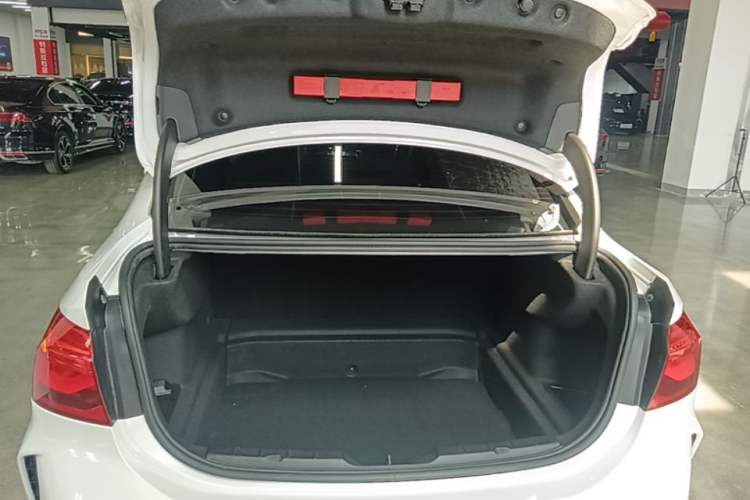 Used BMW 1 Series 2022 125i M Sport Night Edition Trunk